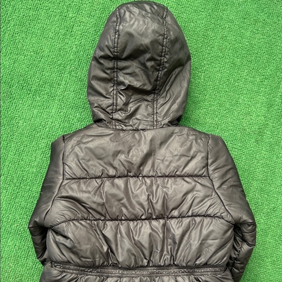 OshKosh B'gosh Dark Gray Puffer Jacket with Hood - Picture 10 of 11